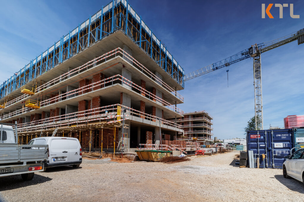 Imobiliário / Construção